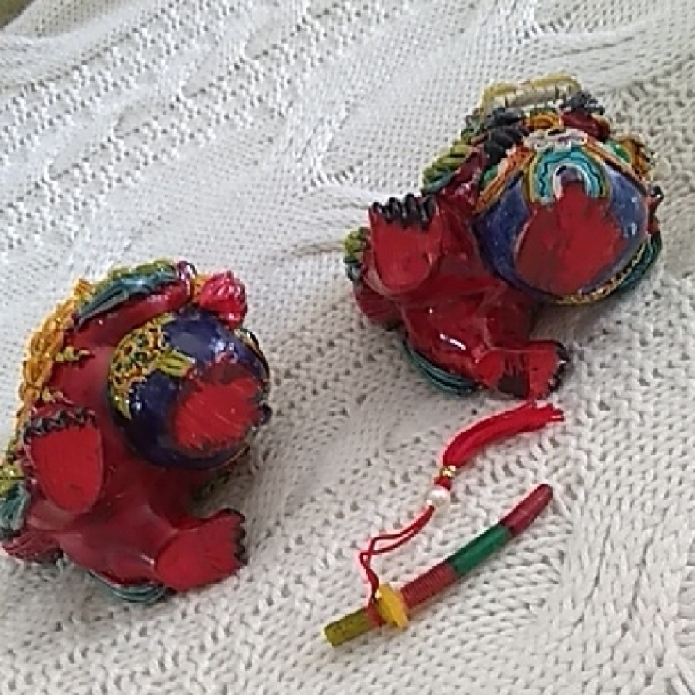 Colorful Foo Dog Statues - Picture 4 of 6